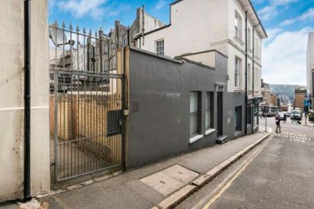 Courtyard Boutique Hove